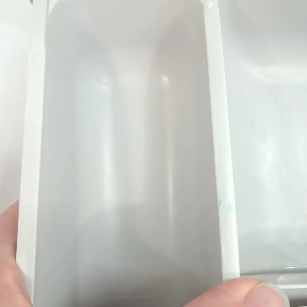 LG Washer washing machine detergent dispenser drawer Housing 4870er1008-2 white